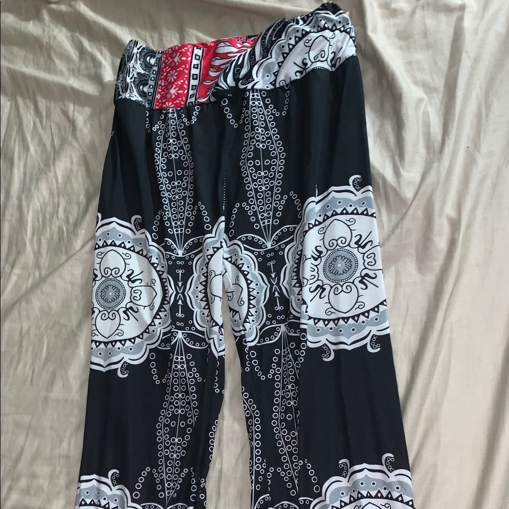 Satin feeling mandala pants